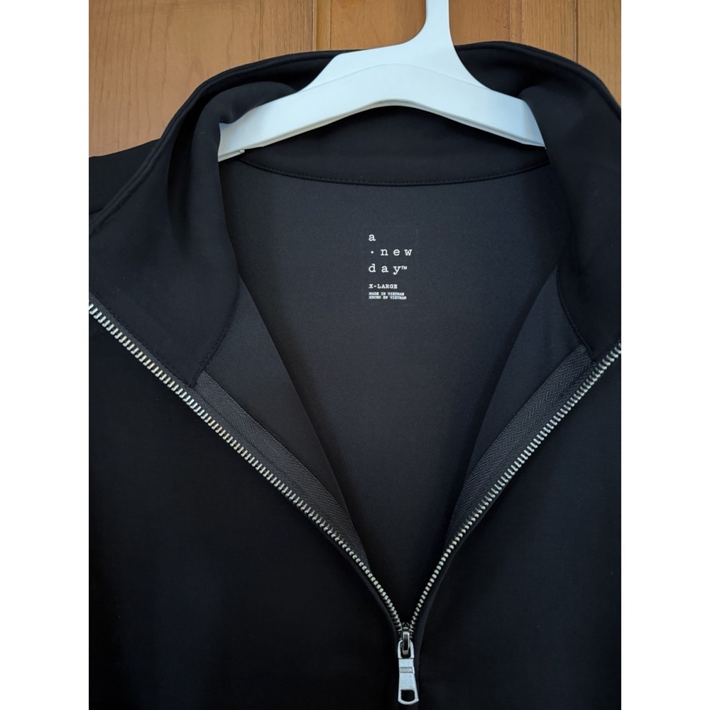 Women's A New Day Black Sandwash Cropped Full-Zip Sweatshirt Jacket Size XL - Picture 2 of 6
